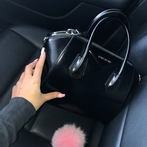Givenchy Antigona Medium Satchel Bag